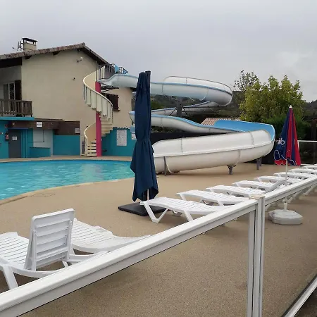 Mobile-home Dans 4 Etoiles Apartment *