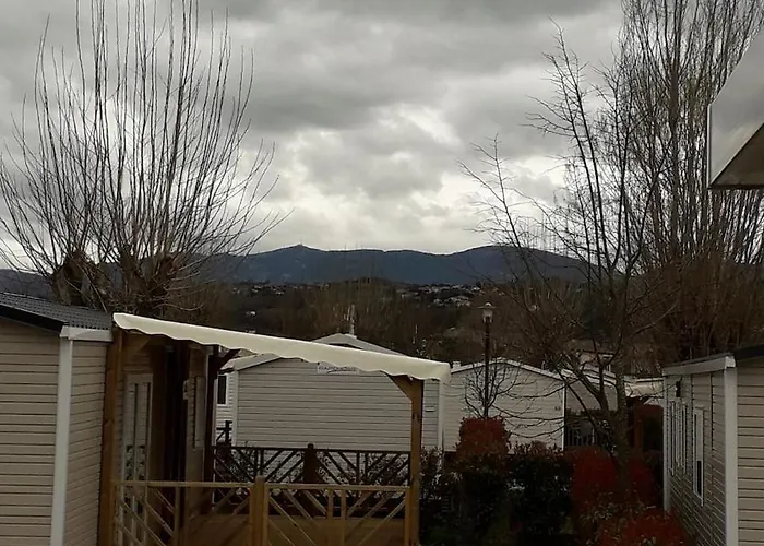 Mobile-home Dans 4 Etoiles